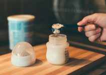 Kenapa bayi tiba-tiba tidak mau minum susu formula